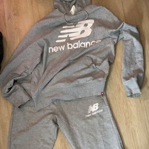 NEW BALANCE sweatsuit #GREYWhite